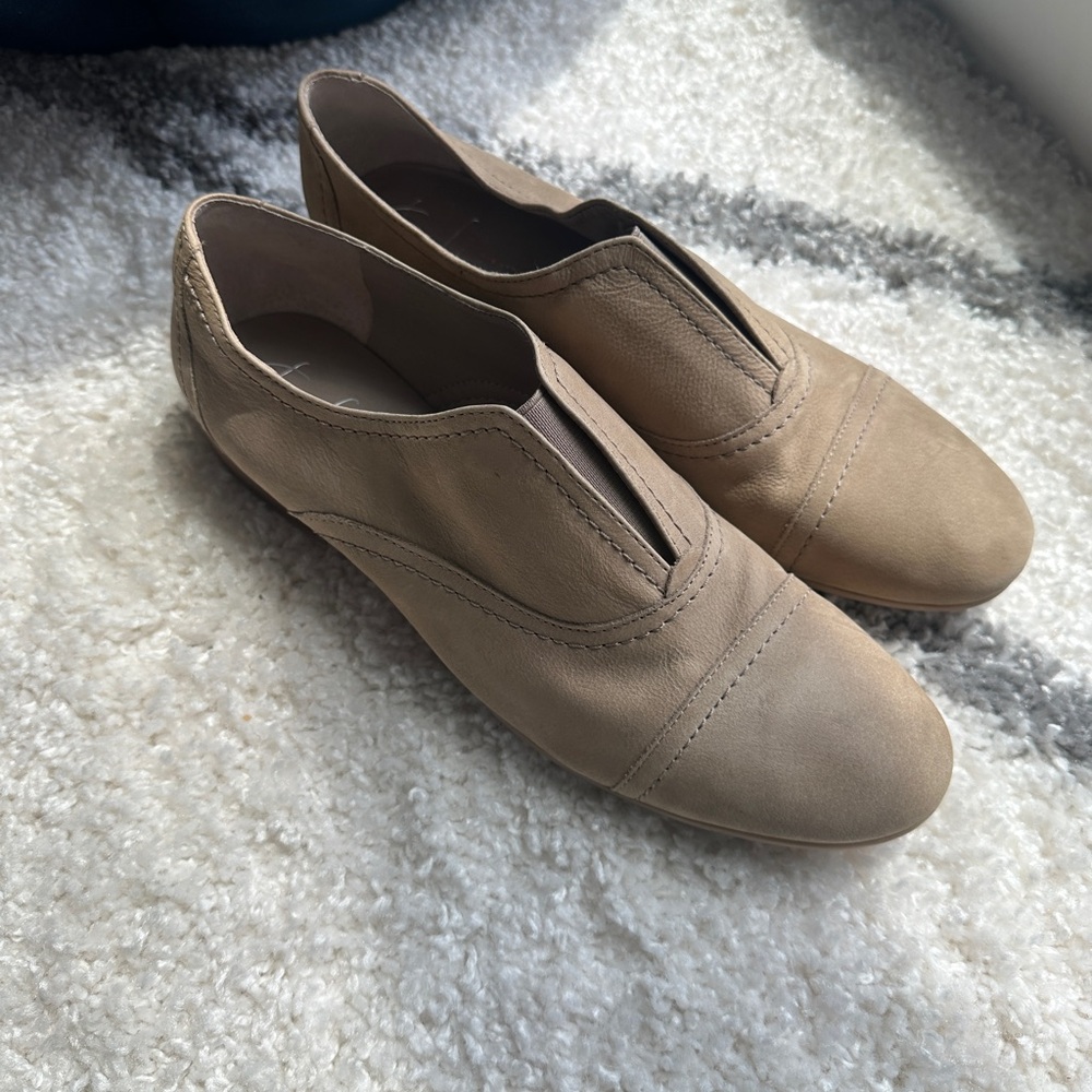 Franco Sarto Beige Flats